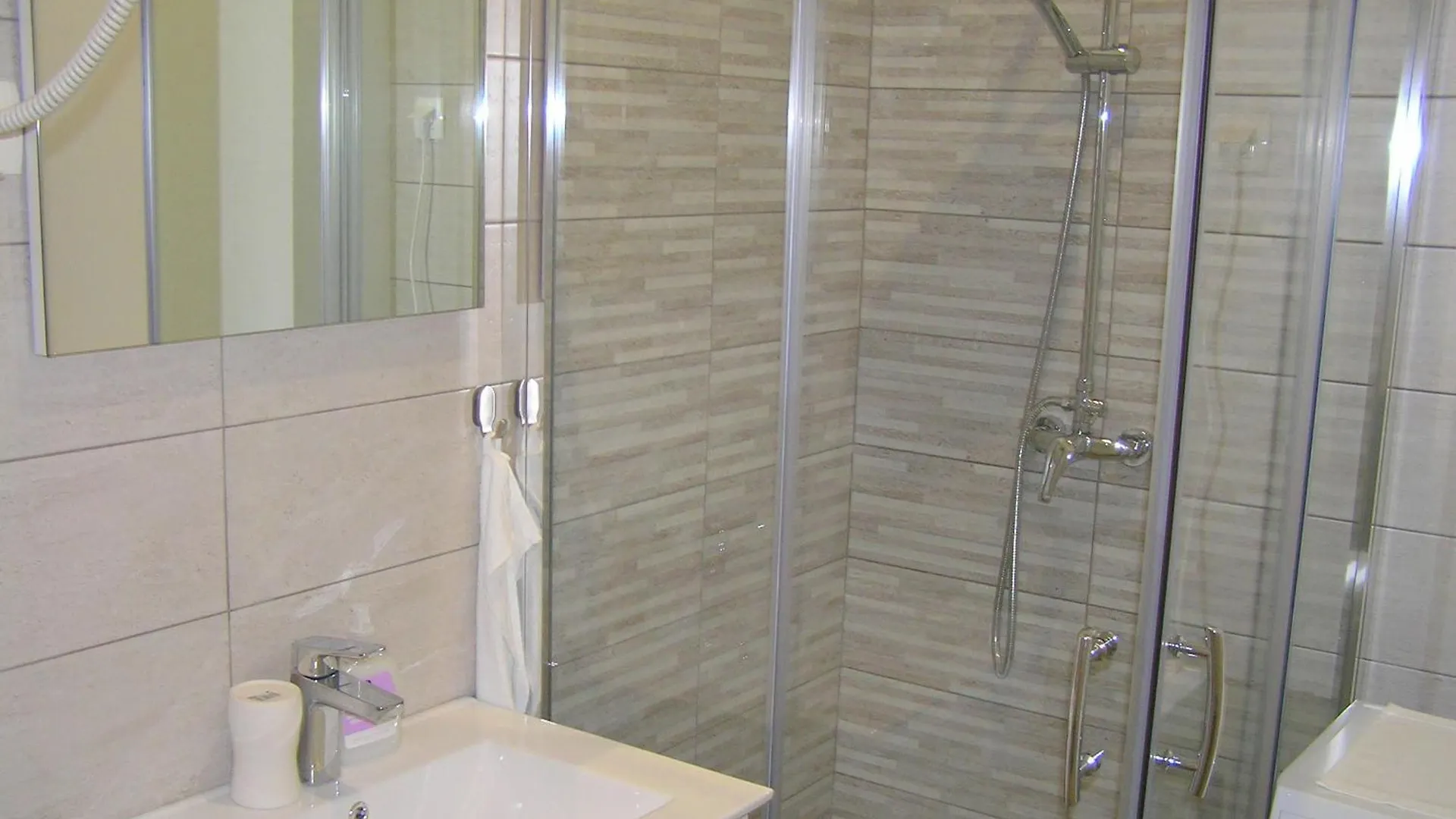 Apartments Basic Opatija 0*,  Croatia